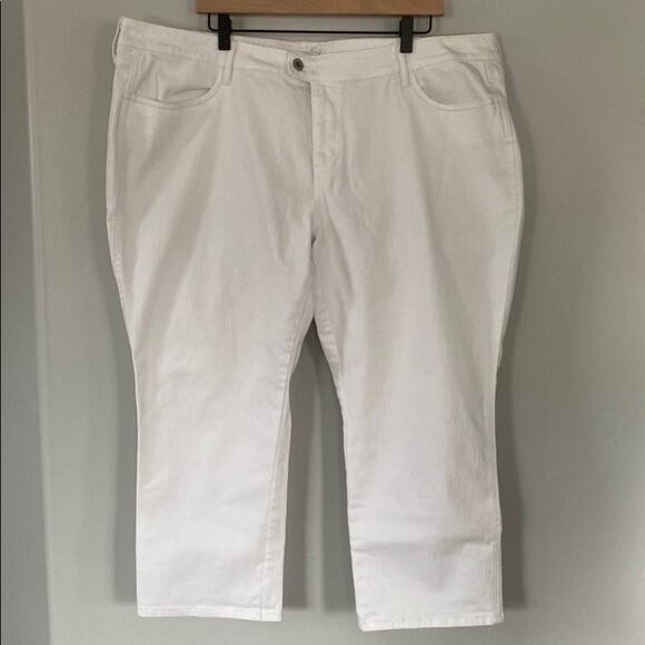 Levi's Demi Curve High Waist White Cropped Jeans Stretch Flap Pockets Coastal - Picture 15 of 15